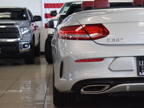 Used 2018 Mercedes-Benz C 300 Cabriolet image 21