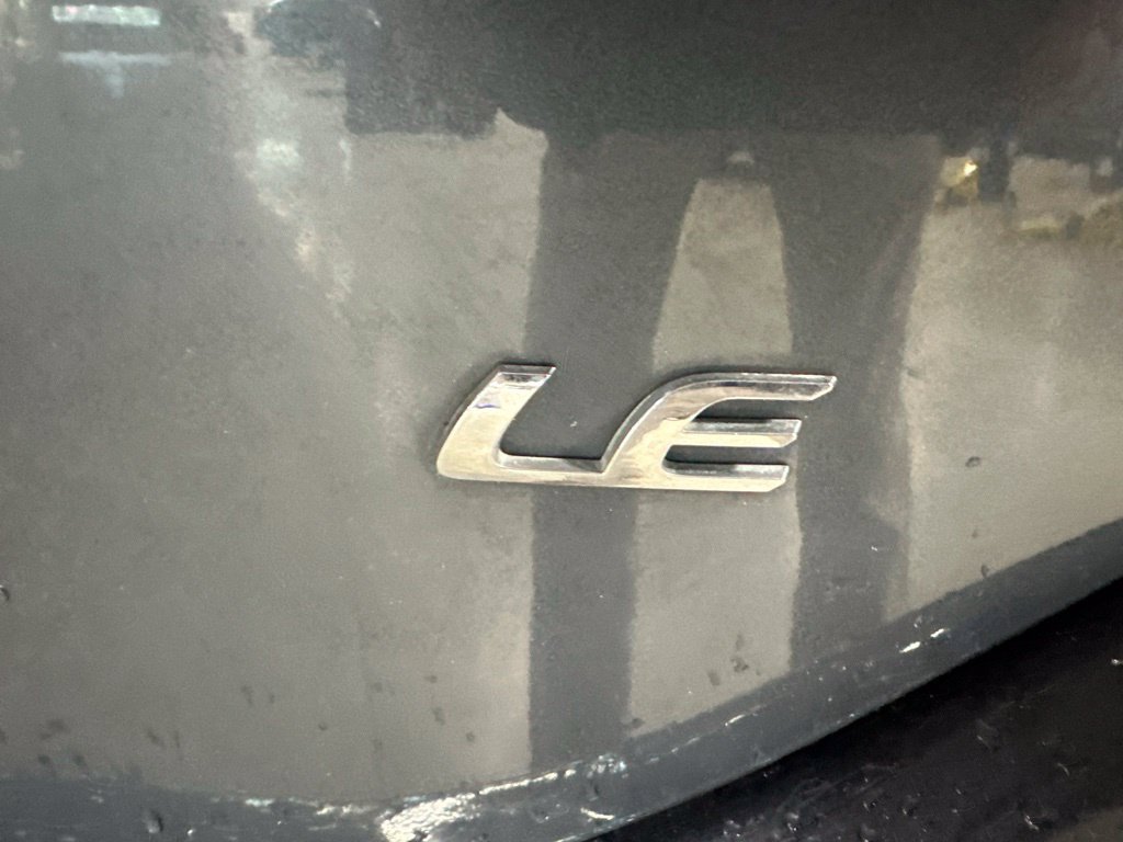 Used 2014 Toyota Corolla LE FWD image 8