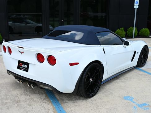 Used 2013 Chevrolet Corvette 427 w/ 1SC Preferred Equipment Group RWD image 30