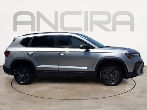 New 2026 Volkswagen Taos S image 9