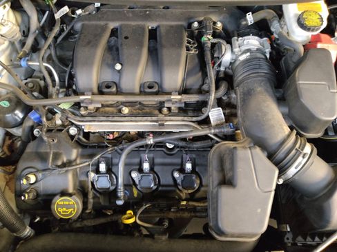 Used 2019 Ford Explorer Limited w/ Limited Luxury Package image 30