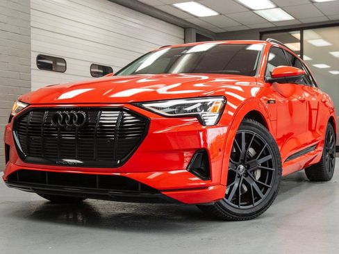 Used 2021 Audi e-tron Prestige w/ Prestige Package AWD/4WD image 2