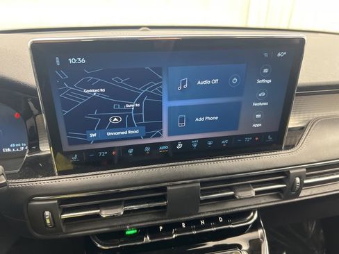 Certified 2023 Lincoln Corsair AWD w/ Equipment Group 101A image 19