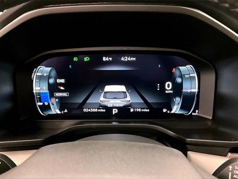 Used 2024 Mitsubishi Outlander SEL image 24