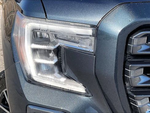 Used 2022 GMC Sierra 1500 AT4 w/ AT4 Preferred Package image 27