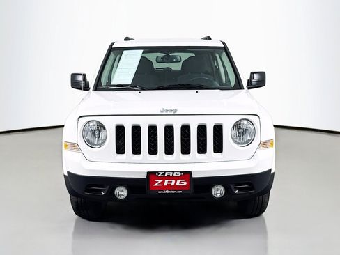 Used 2017 Jeep Patriot Sport AWD/4WD image 8
