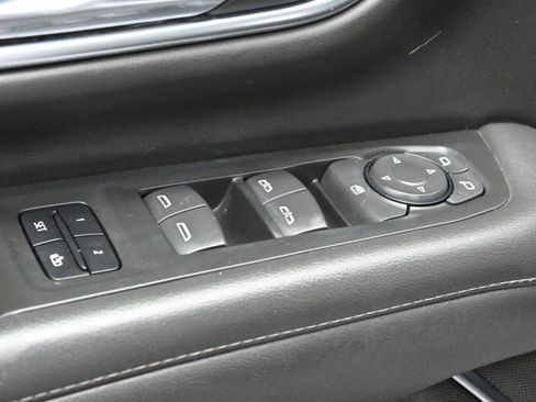 Used 2022 Chevrolet Tahoe LT image 15