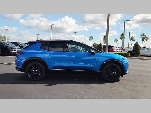 New 2026 Chevrolet Equinox EV RS image 22