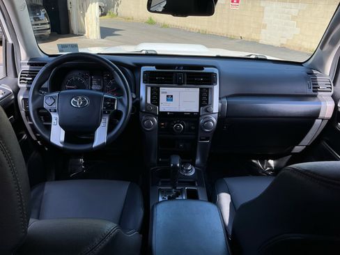 Used 2021 Toyota 4Runner SR5 Premium w/ Moonroof Package image 17