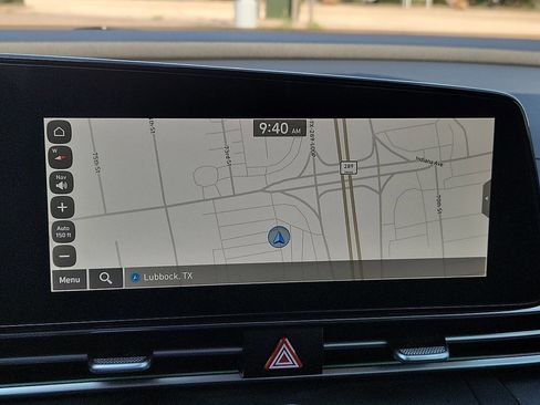 Used 2024 Hyundai Elantra Blue image 9