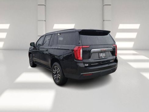 Used 2021 GMC Yukon XL AT4 w/ AT4 Premium Package image 5