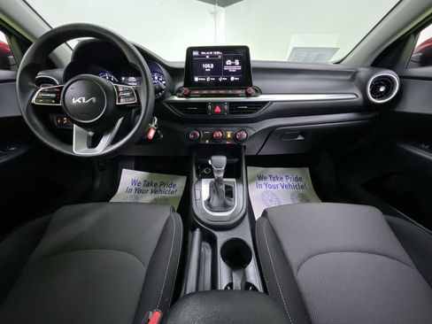 Used 2023 Kia Forte LXS w/ LXS Technology Package image 18