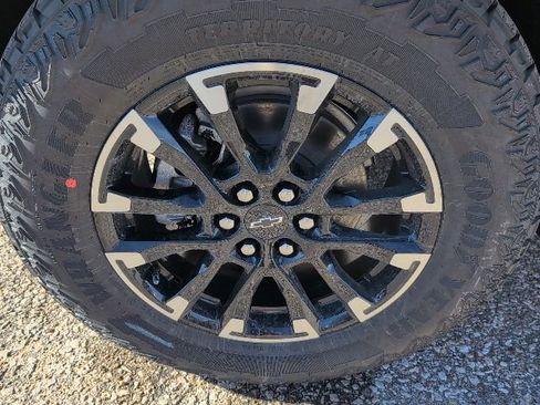 New 2026 Chevrolet Traverse Z71 w/ Enhanced Driving Package image 24