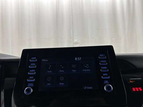 Used 2024 Toyota Camry SE FWD image 12