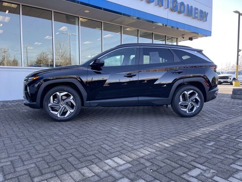 Used 2022 Hyundai Tucson SEL w/ Convenience Package image 2