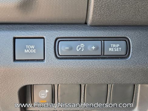 Used 2023 Nissan Frontier PRO-4X w/ Technology Package AWD/4WD image 21