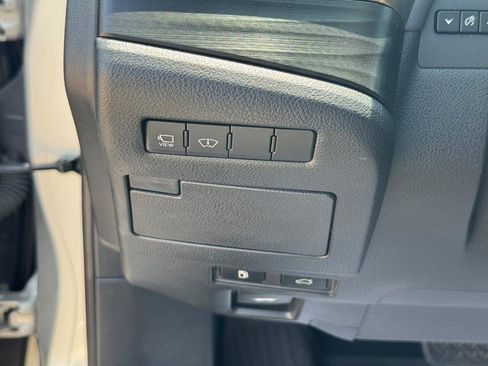 Used 2019 Lexus ES 350 w/ Accessory Package FWD image 19