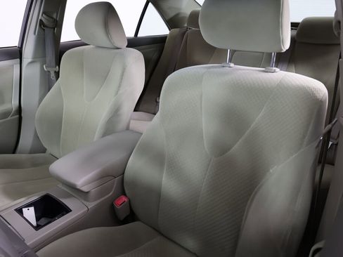 Used 2007 Toyota Camry Hybrid image 11