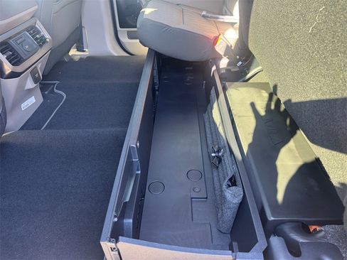 New 2026 Ford F350 Platinum w/ Platinum Plus Package image 22