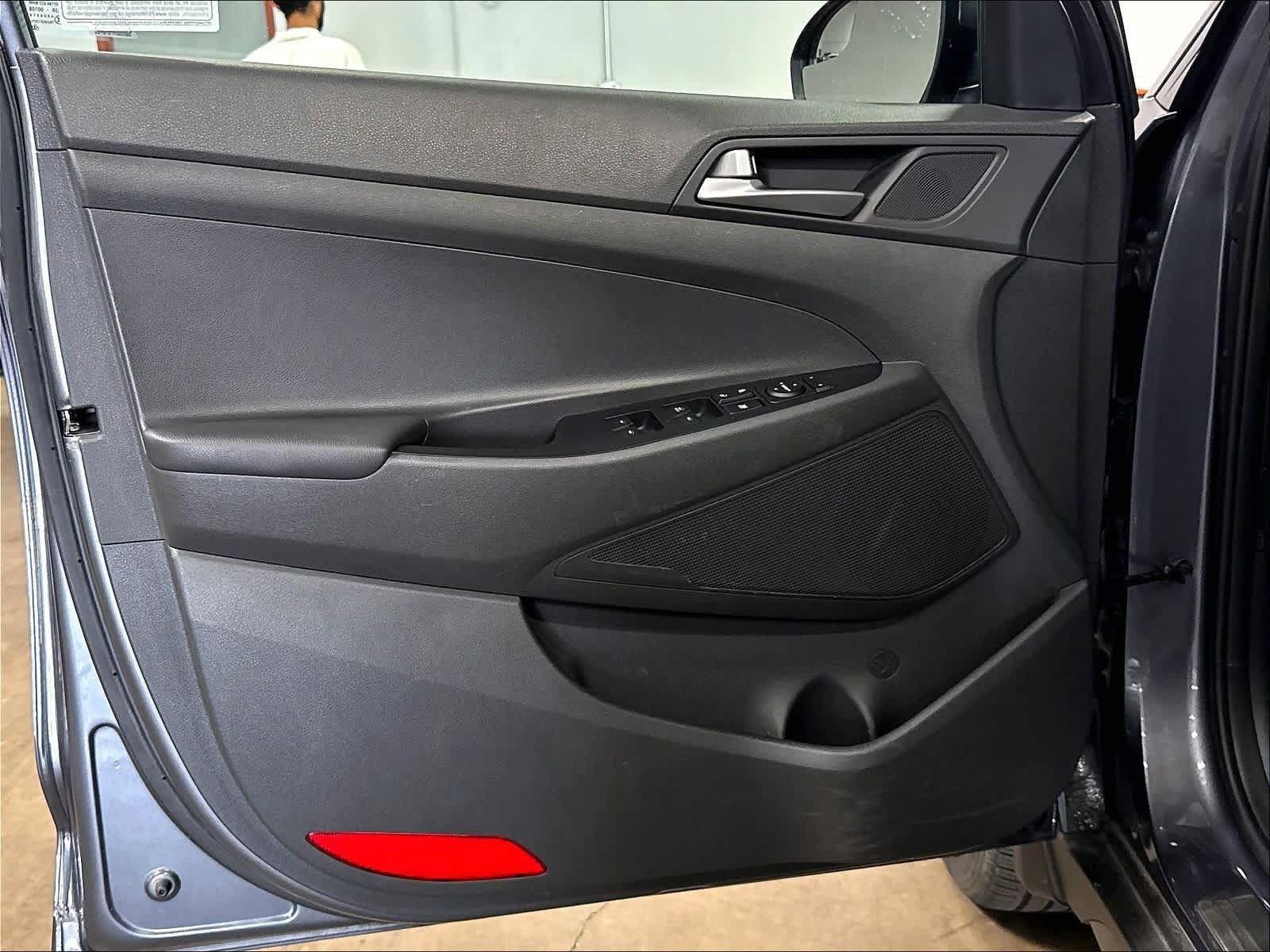 Used 2016 Hyundai Tucson SE w/ Option Group 02 FWD image 24