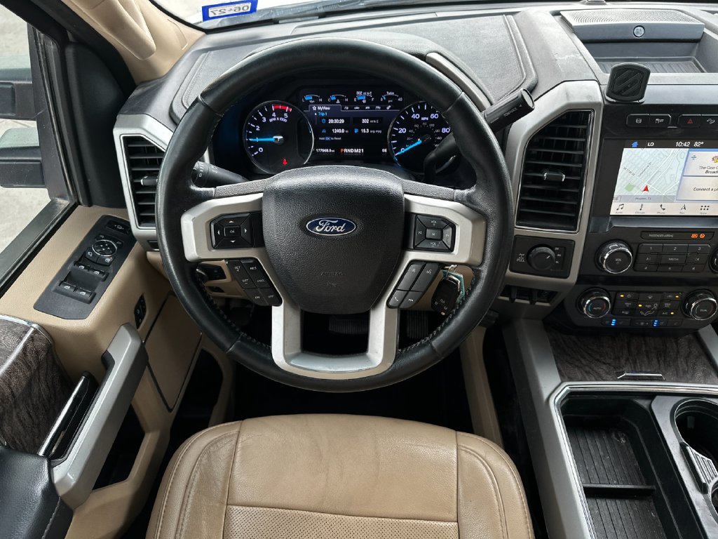 Used 2019 Ford F250 Lariat w/ Lariat Value Package AWD/4WD image 13