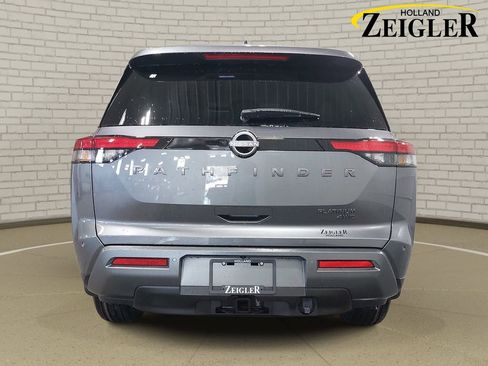 New 2026 Nissan Pathfinder Platinum AWD/4WD image 6