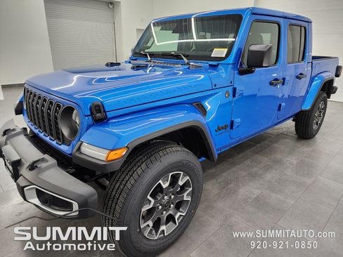 New 2026 Jeep Gladiator Sport image 7