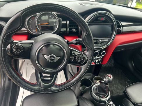 Used 2016 MINI Cooper S FWD image 9