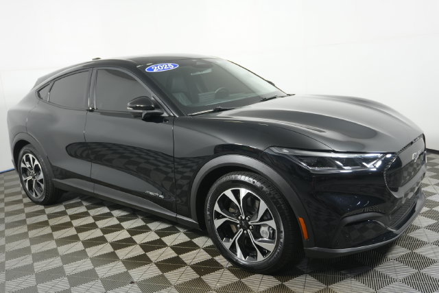Used 2025 Ford Mustang Mach-E Select w/ Comfort Package Lite AWD/4WD image 2