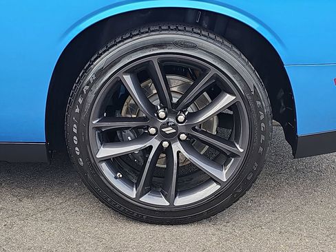 Used 2019 Dodge Challenger R/T Scat Pack RWD image 36