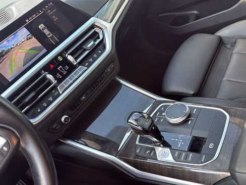 Used 2019 BMW 330i xDrive Sedan AWD/4WD image 17
