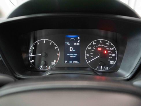 Used 2025 Toyota Corolla LE FWD image 16
