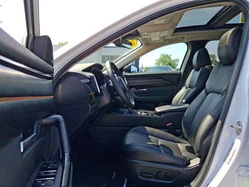 Used 2025 MAZDA CX-50 AWD 2.5 S w/ Premium Plus Pkg image 14