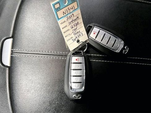 Used 2023 INFINITI QX60 Luxe image 36
