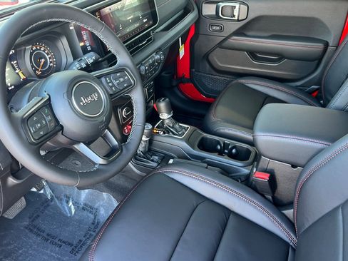 New 2026 Jeep Wrangler Unlimited Rubicon AWD/4WD image 6
