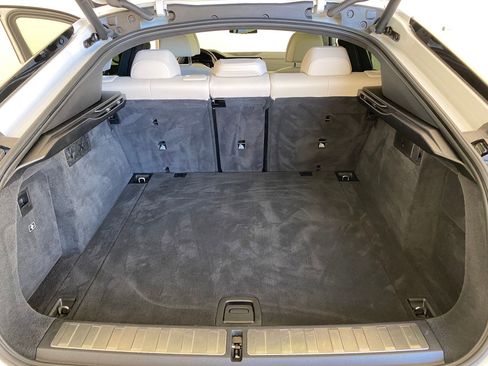 Certified 2022 BMW X6 xDrive40i w/ Executive Package image 31