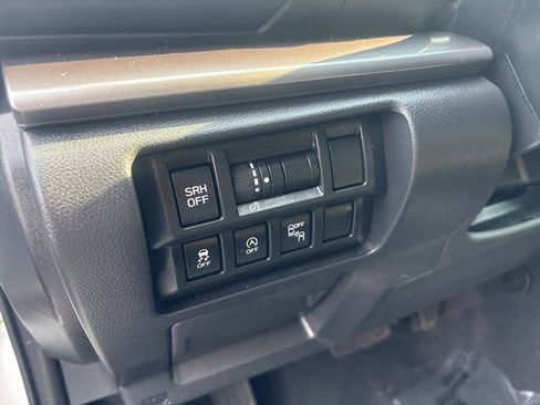 Certified 2023 Subaru Crosstrek 2.5i Limited w/ Moonroof Package image 22