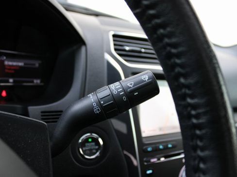 Used 2018 Ford Explorer Limited w/ Equipment Group 301A image 23