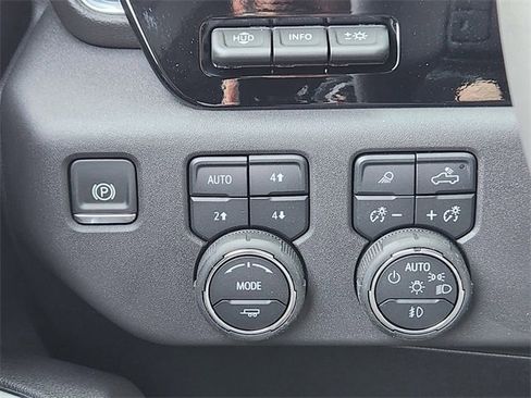 New 2025 Chevrolet Silverado 1500 High Country image 19