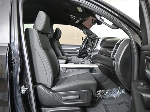 Used 2019 RAM 1500 Big Horn image 14