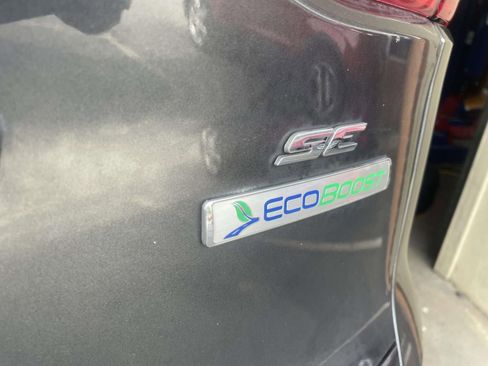 Used 2015 Ford Escape SE w/ Equipment Group 201A FWD image 7