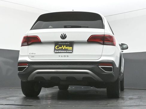 Used 2022 Volkswagen Taos SE image 43