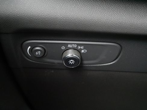 Used 2023 Buick Envision Essence w/ Sport Touring Package image 26