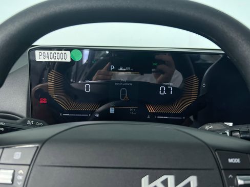 New 2026 Kia K4 LXS image 21