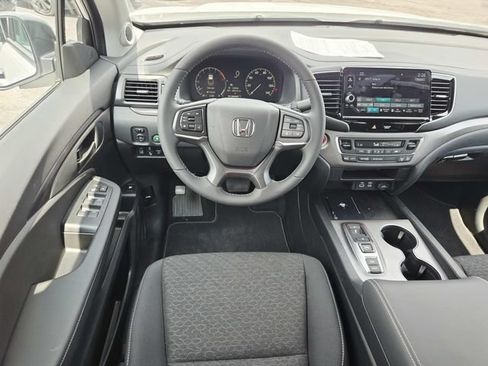 Used 2026 Honda Ridgeline Sport image 7