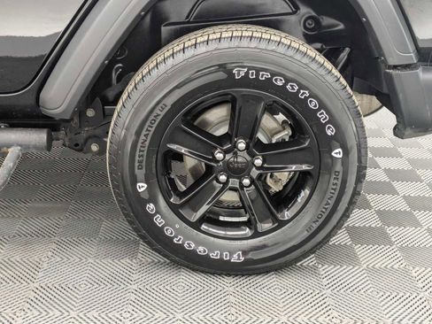 Used 2022 Jeep Wrangler Unlimited Sport image 13