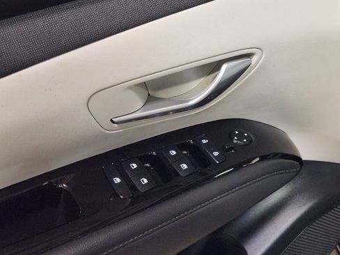 Used 2022 Hyundai Tucson SEL w/ Convenience + Premium Package FWD image 37