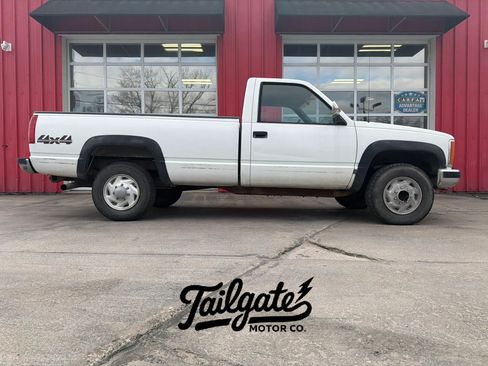 Used 1988 GMC Sierra 3500 4x4 Regular Cab image 1