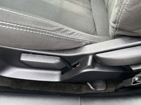 Used 2019 Ford Mustang Coupe image 14