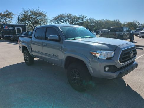 Used 2021 Toyota Tacoma SR image 2